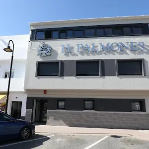  Hostel H.palmones